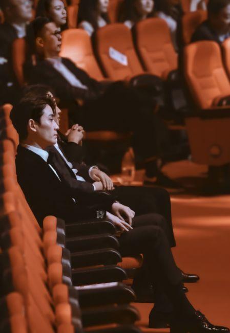 718娱乐吃瓜官,吃瓜官带你探秘娱乐圈幕后风云